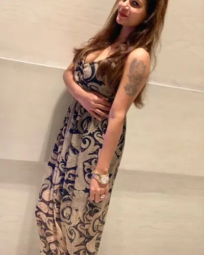 Umrangso Escort